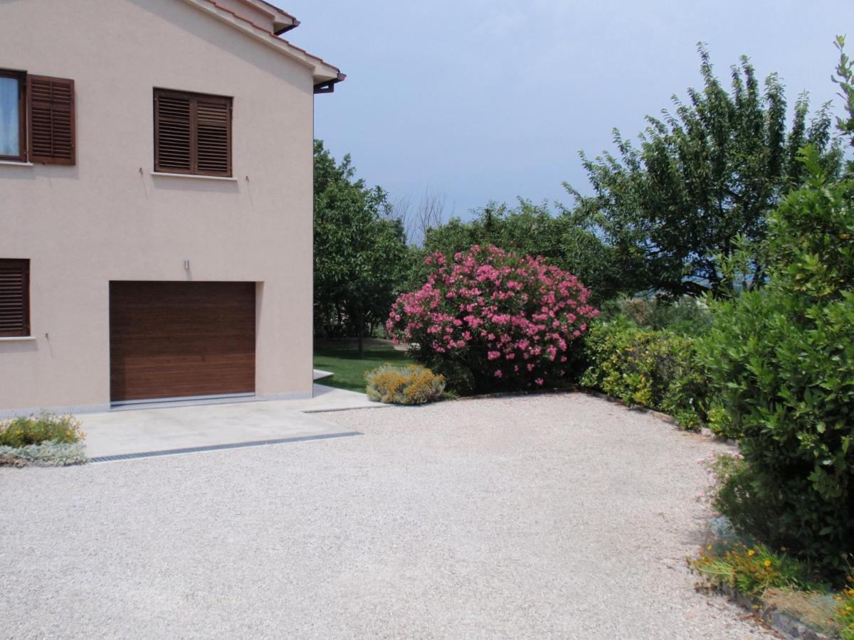 Apartments With A Parking Space Presika, Labin - 7390 Eksteriør bilde